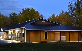 The Lion Inn & Suites